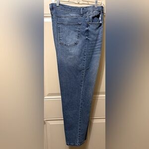 Celebrity Pink Cotton Spandex Denim Jeans Size 19/34 Five Pocket Distresses